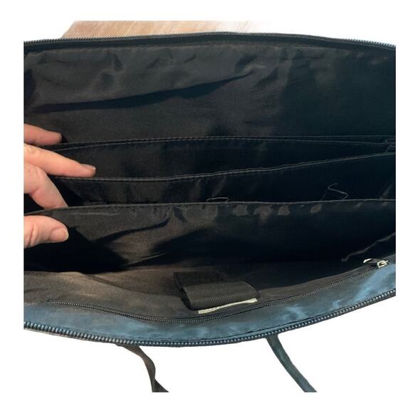 COLDWATER CREEK Women's Black Faux Leather Laptop Bag Tote Black - Picture 8 of 9